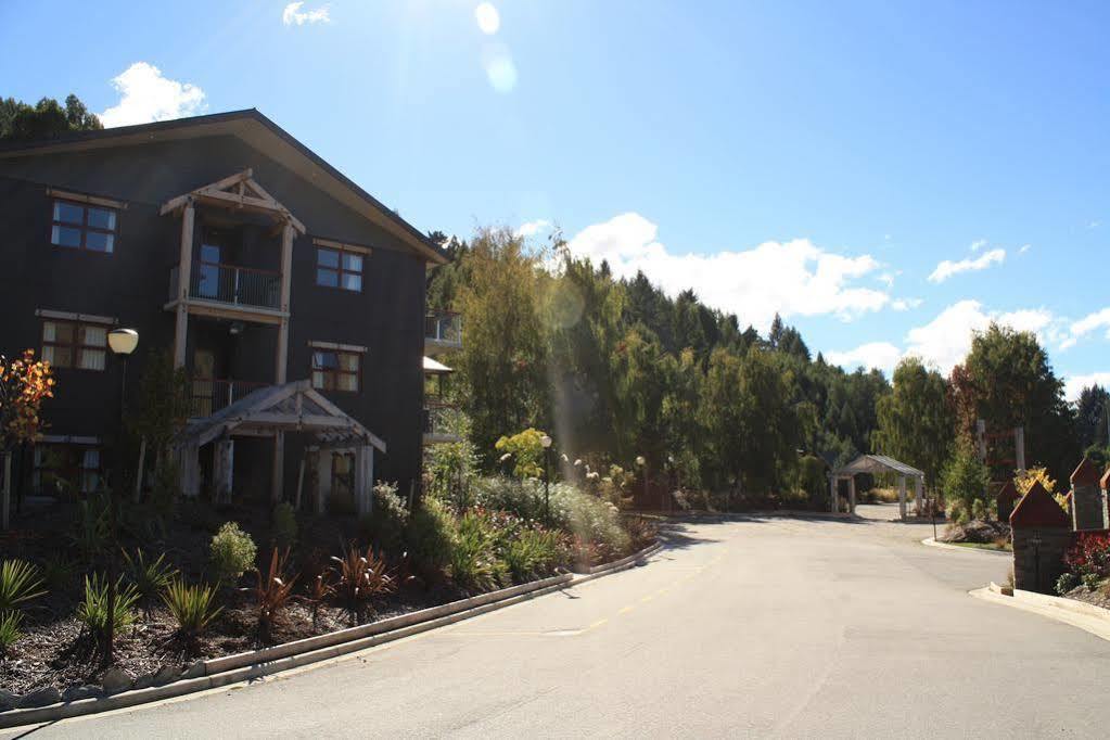 Shotover Lodge วานากา ภายนอก รูปภาพ